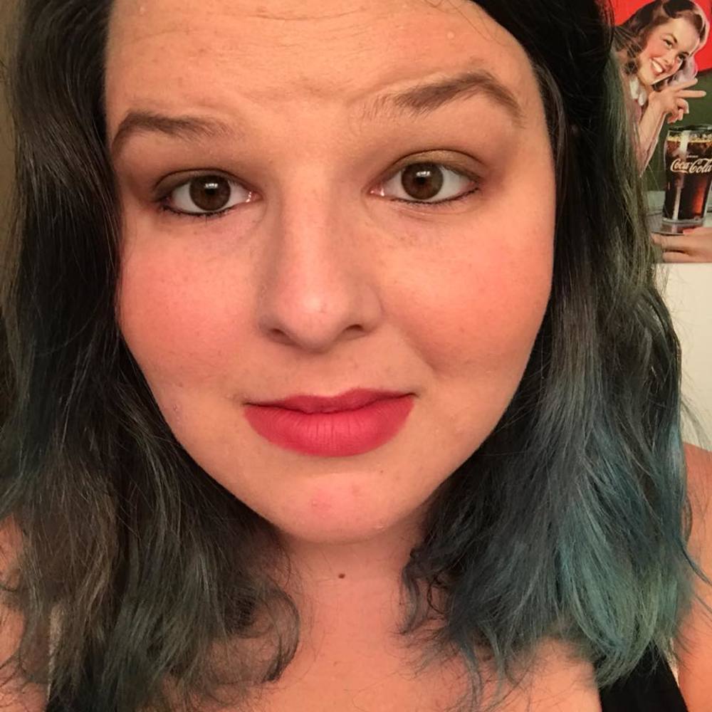 Meet your Posher, Courtney